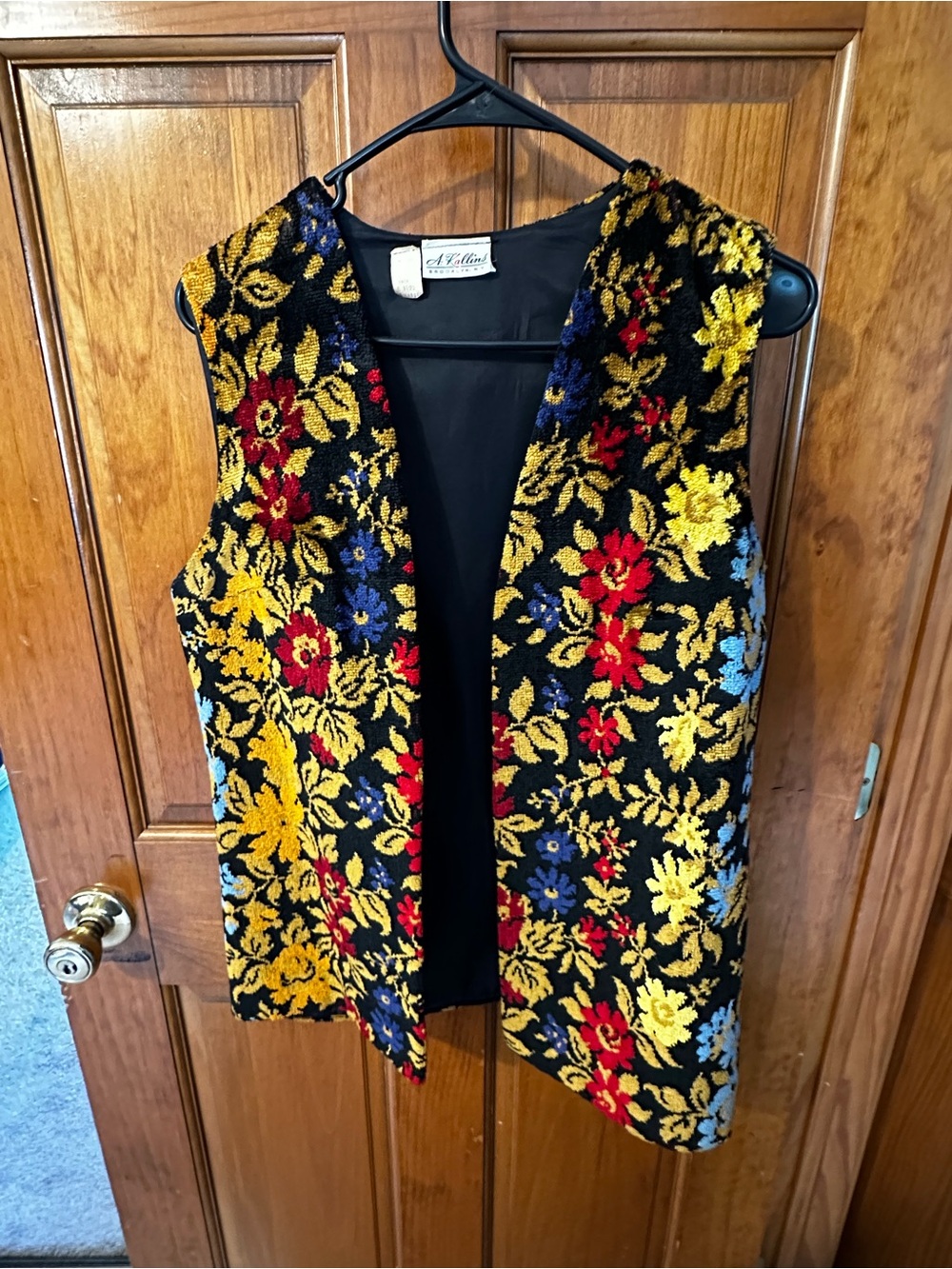 A. Kallins 1960s-1970sVintage Floral Tapestry Vest